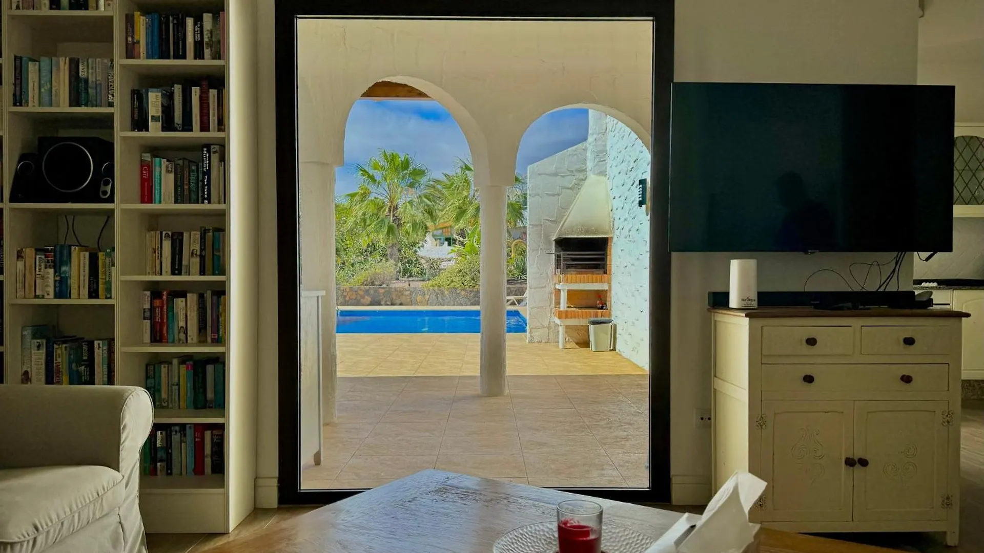 Luxury Villa Away From The Crowds - Casa Montana Parque Holandes 0*,