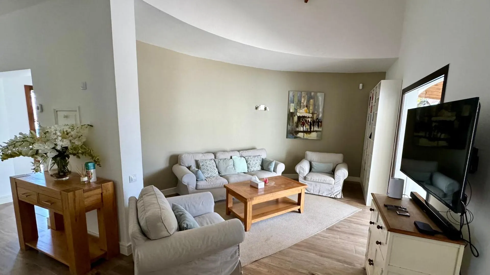 Luxury Villa Away From The Crowds - Casa Montana Parque Holandes Holiday home